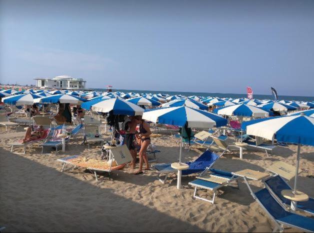 Appartamenti Rotonda Senigallia Luaran gambar
